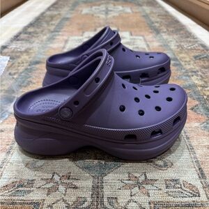 CROCS Bae Clogs Size 8 platform Dark Purple Nightshade
